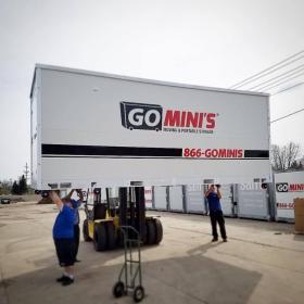 go minis unit lifted in air
